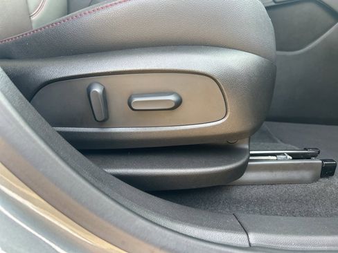 Used 2025 Chevrolet Blazer RS image 17