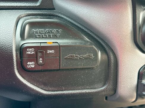 Used 2024 RAM 3500 Big Horn AWD/4WD image 36