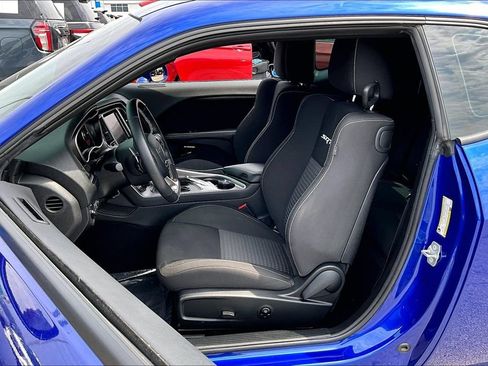 Used 2022 Dodge Challenger SRT Hellcat w/ SRT Black Package RWD image 21