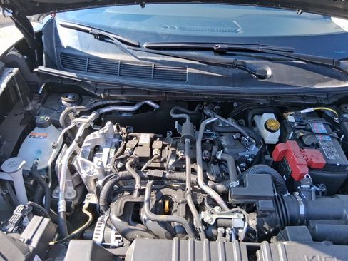 New 2026 Nissan Kicks SR FWD image 29