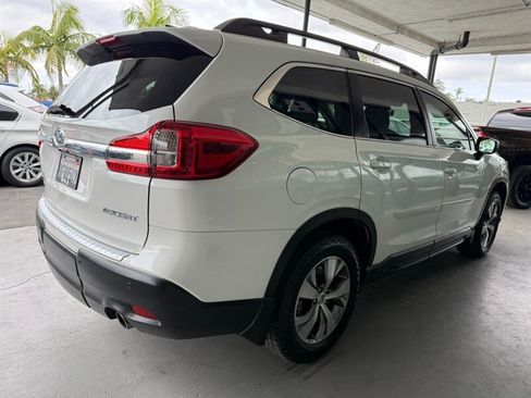 Used 2019 Subaru Ascent Premium AWD/4WD image 10