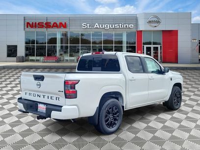 New 2026 Nissan Frontier SV w/ Tow Package
