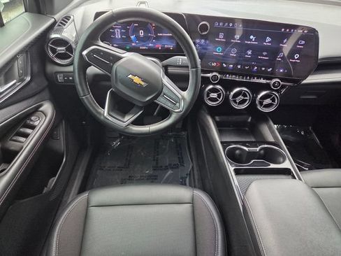 Used 2024 Chevrolet Blazer EV LT AWD/4WD image 7