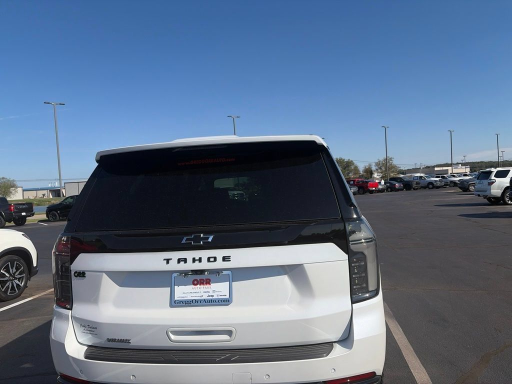 Used 2025 Chevrolet Tahoe Z71 w/ Comfort Package AWD/4WD image 9