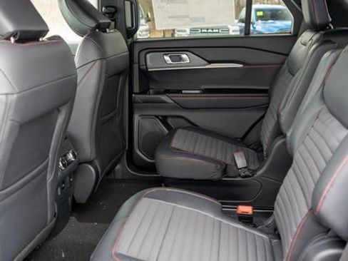 New 2026 Ford Explorer ST-Line image 9