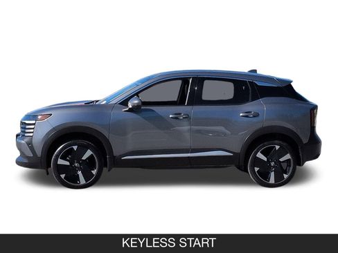 Certified 2025 Nissan Kicks SR image 5