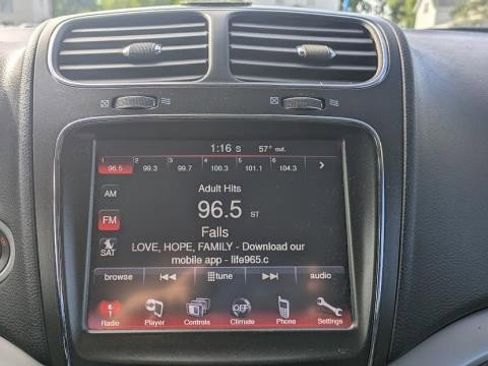 Used 2018 Dodge Journey Crossroad AWD/4WD image 9