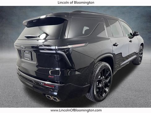 Used 2024 Chevrolet Traverse RS AWD/4WD image 7