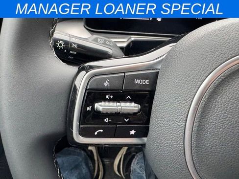 New 2025 Kia Sorento S image 20