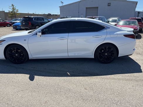 Used 2023 Lexus ES 350 F Sport w/ Accessory Package (Z2) image 3