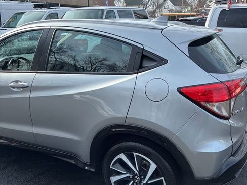 Used 2019 Honda HR-V Sport image 5