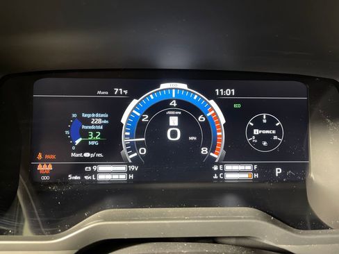 New 2026 Toyota Tundra Platinum AWD/4WD image 18