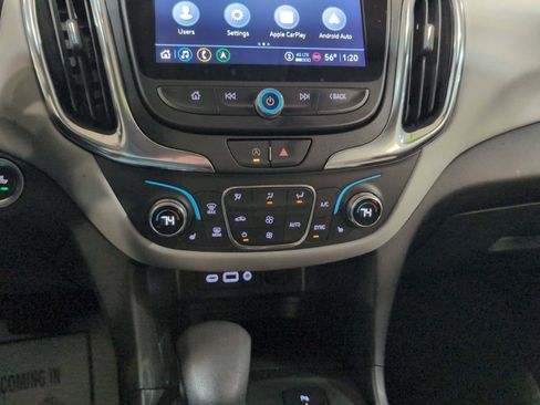 Used 2022 Chevrolet Equinox LT image 18