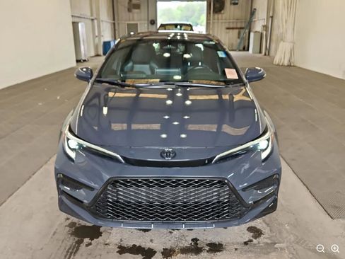 Used 2023 Toyota Corolla XSE FWD image 4