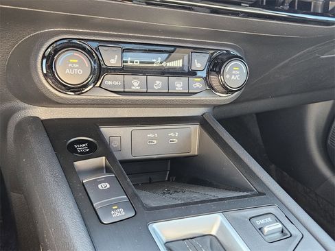 New 2026 Nissan Kicks SV image 19