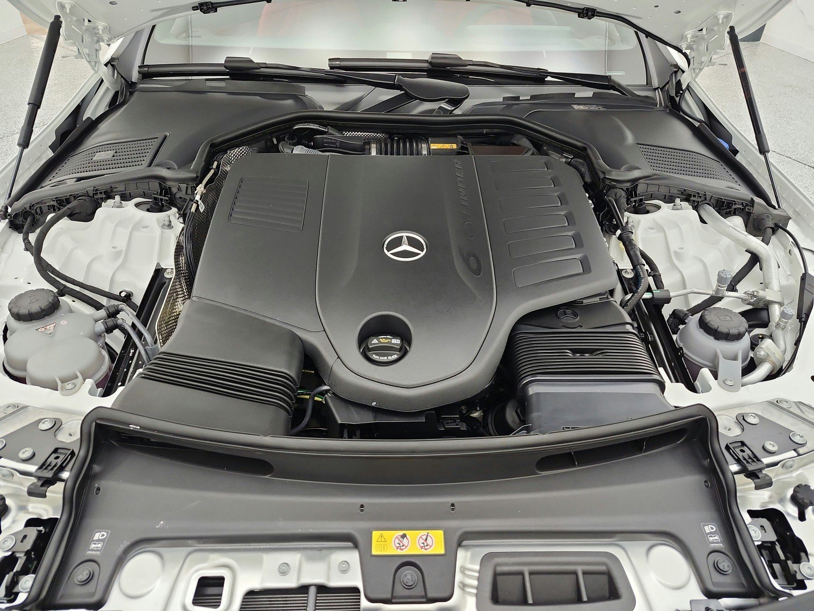 New 2026 Mercedes-Benz CLE 450 4MATIC Coupe image 12