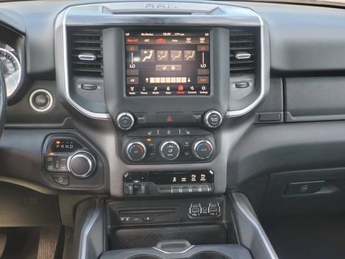 Used 2019 RAM 1500 Big Horn AWD/4WD image 30