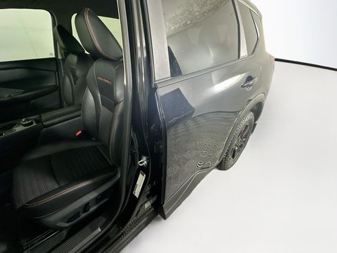 Used 2026 Nissan Rogue SV AWD/4WD image 12