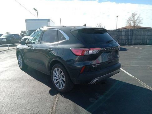 Used 2022 Ford Escape Titanium w/ Titanium Elite Package image 5