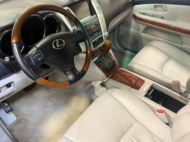Used 2008 Lexus RX 400h AWD w/ Premium Plus Pkg image 18