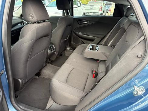 Used 2025 Chevrolet Malibu LT FWD image 21