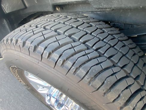 Used 2022 Ford F350 Platinum image 32