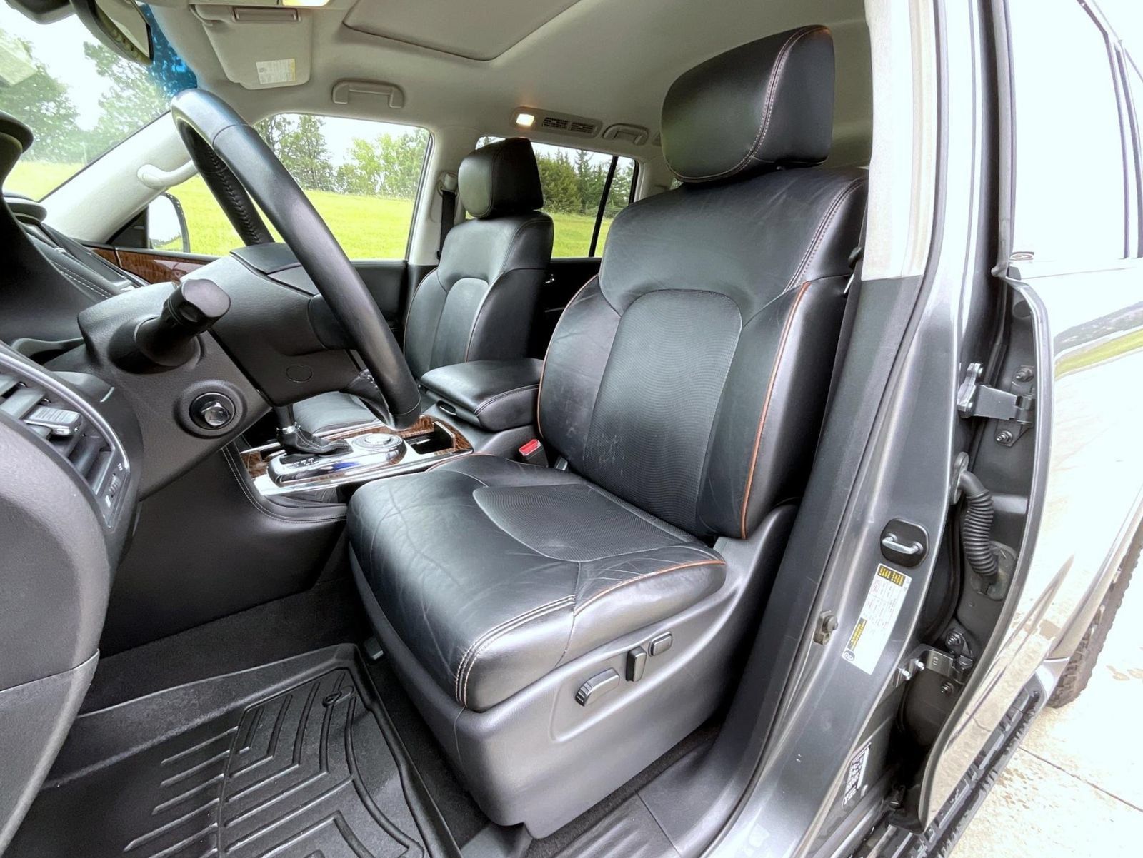 Used 2017 Nissan Armada Platinum RWD image 10
