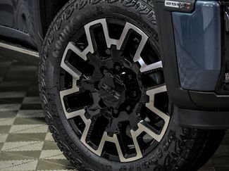 New 2026 GMC Sierra 2500 Denali w/ Denali Reserve Package AWD/4WD video 3