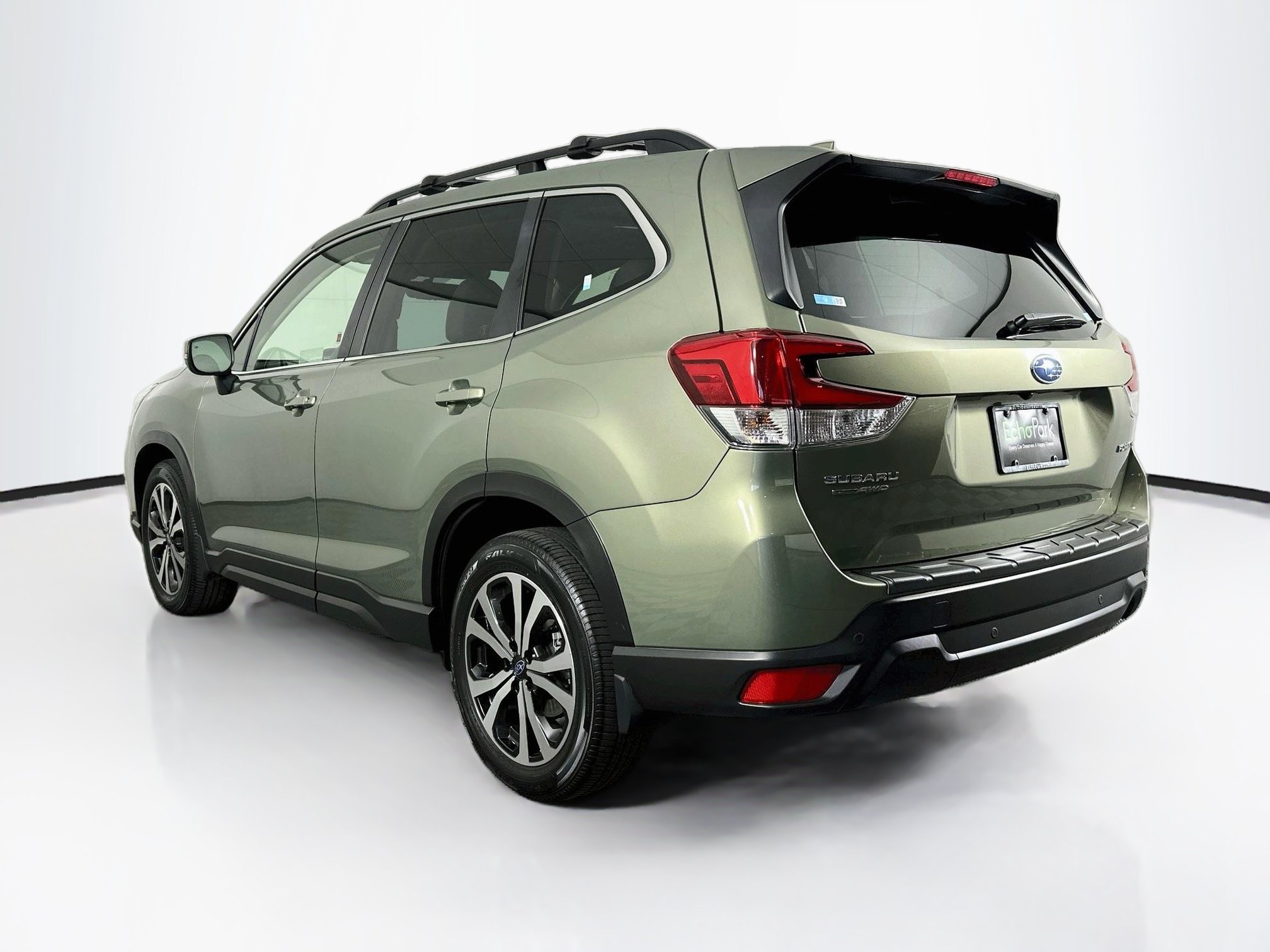 Used 2021 Subaru Forester Limited w/ Popular Package #3 AWD/4WD image 5