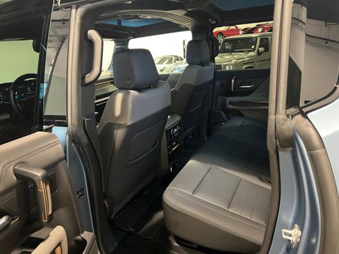 Used 2024 GMC Hummer EV 3X w/ Omega Edition AWD/4WD image 31