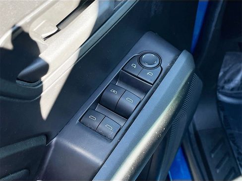 Used 2023 Chevrolet Colorado Trail Boss w/ Advanced Trailering Package image 18