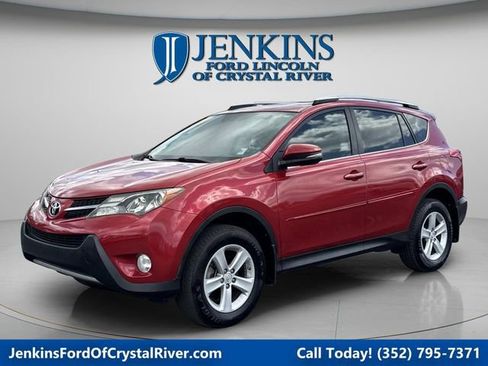 Used 2013 Toyota RAV4 XLE FWD image 1