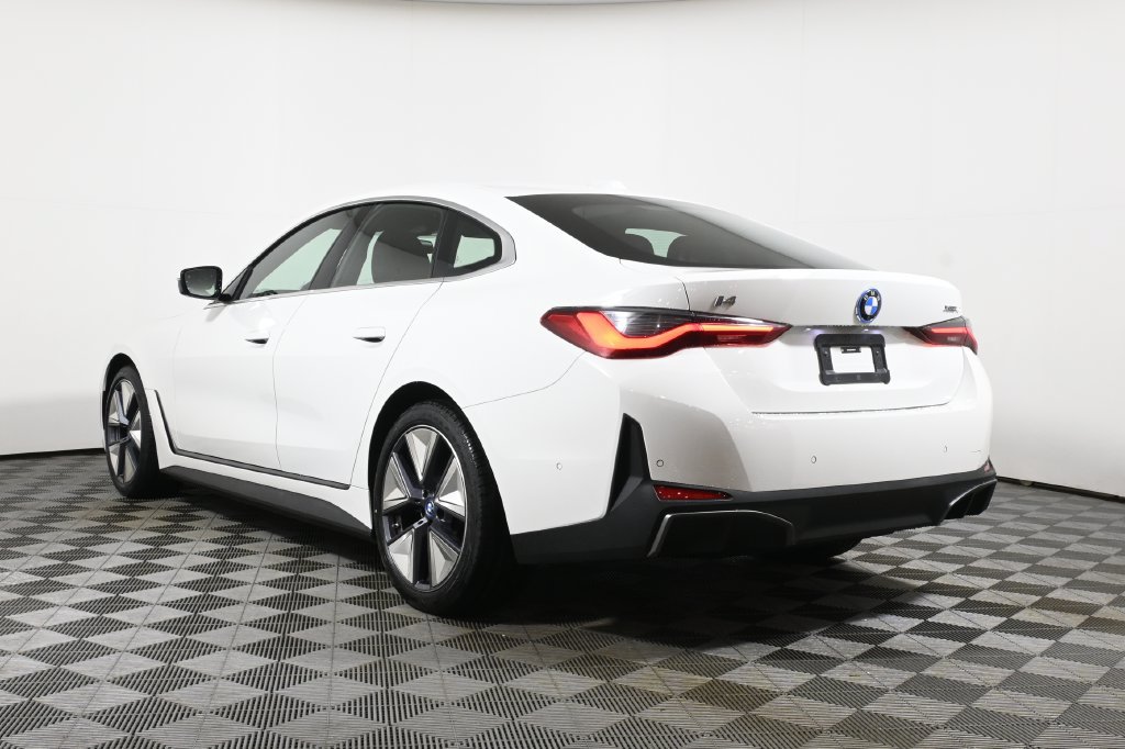 Certified 2024 BMW i4 xDrive40i w/ Premium Package AWD/4WD image 5