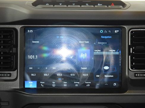 Used 2025 Ford Bronco Badlands AWD/4WD image 26