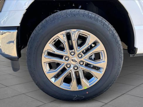 New 2025 Ford F150 Lariat w/ Equipment Group 501A Mid image 11