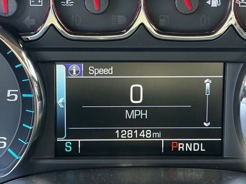 Used 2018 Chevrolet Silverado 1500 LT w/ All Star Edition RWD image 10