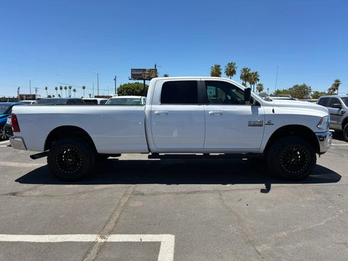 Used 2018 RAM 2500 Big Horn AWD/4WD image 9