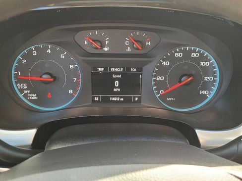 Used 2020 Chevrolet Traverse LS image 35