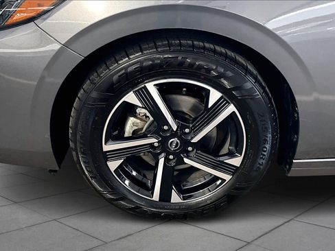 Certified 2024 Nissan Sentra SV image 11