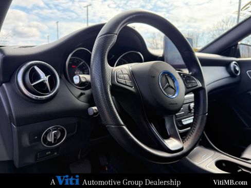 Used 2019 Mercedes-Benz CLA 250 4MATIC image 17