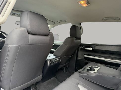 Used 2018 Toyota Tundra SR5 w/ SR5 Upgrade Package image 27