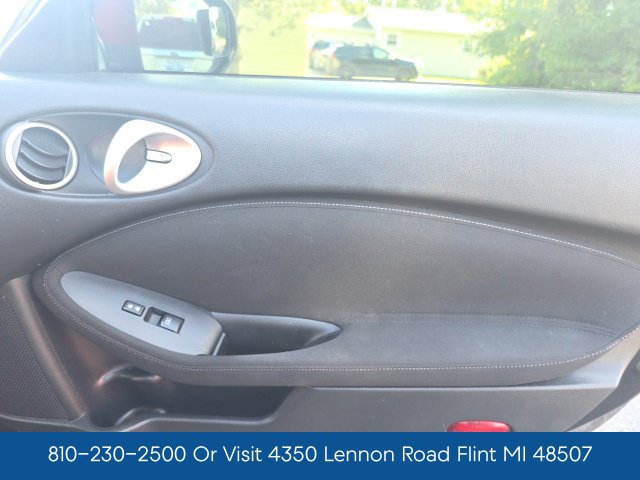 Used 2013 Nissan 370Z Coupe w/ Sport Pkg RWD image 36