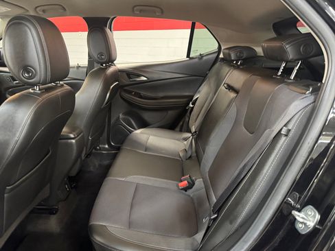 Used 2023 Buick Encore GX Select image 17