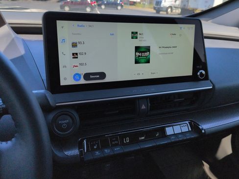 Used 2026 Toyota Prius XLE image 13