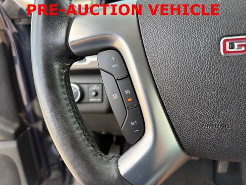 Used 2016 GMC Acadia SLE FWD image 23