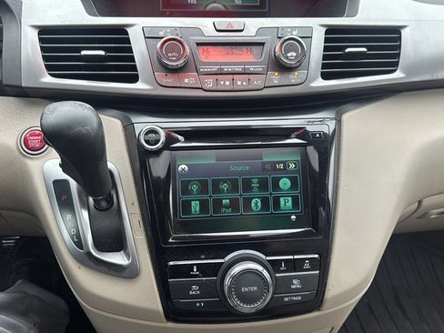 Used 2014 Honda Odyssey EX-L image 33