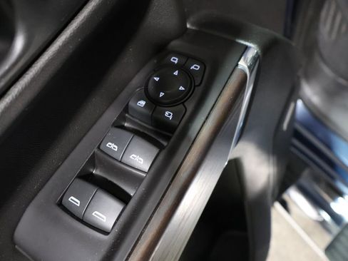 Used 2020 GMC Sierra 1500 SLT w/ SLT Premium Plus Package image 16
