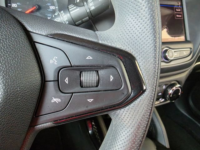Used 2023 Chevrolet TrailBlazer LT FWD image 33