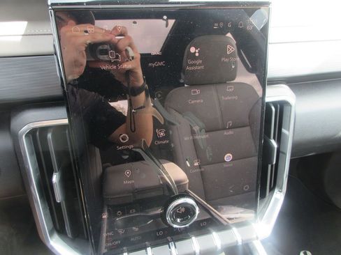 New 2026 GMC Acadia Elevation w/ Black Edition FWD image 19