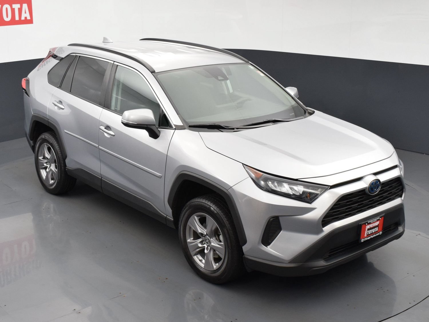 Used 2022 Toyota RAV4 LE AWD/4WD image 21